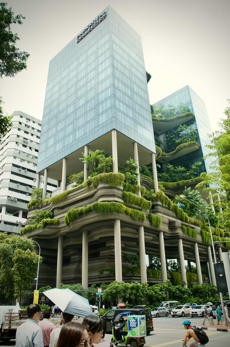 Eco-Commerce Center